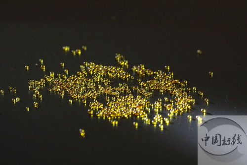鹤峰汽车零部件车间喷砂处理